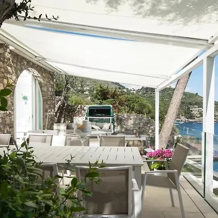 Private Pool 200m From Apartment Portofino
